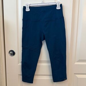 Oiselle Pocket Jogger Capris - 8 - teal